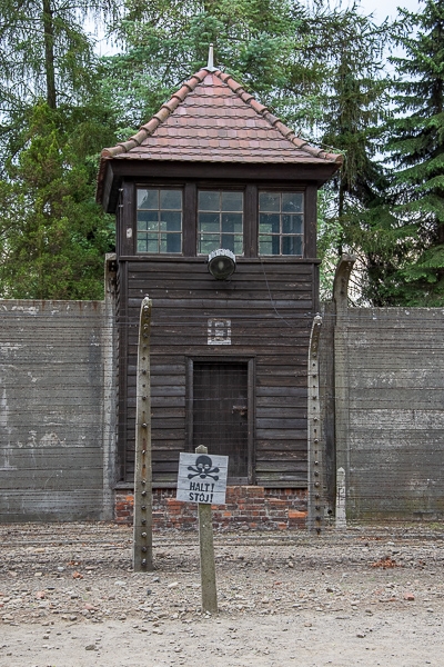 Den, kdy byl osvobozen koncentrační tábor  Auschwitz-Birkenau (Osvětim-Březinka)